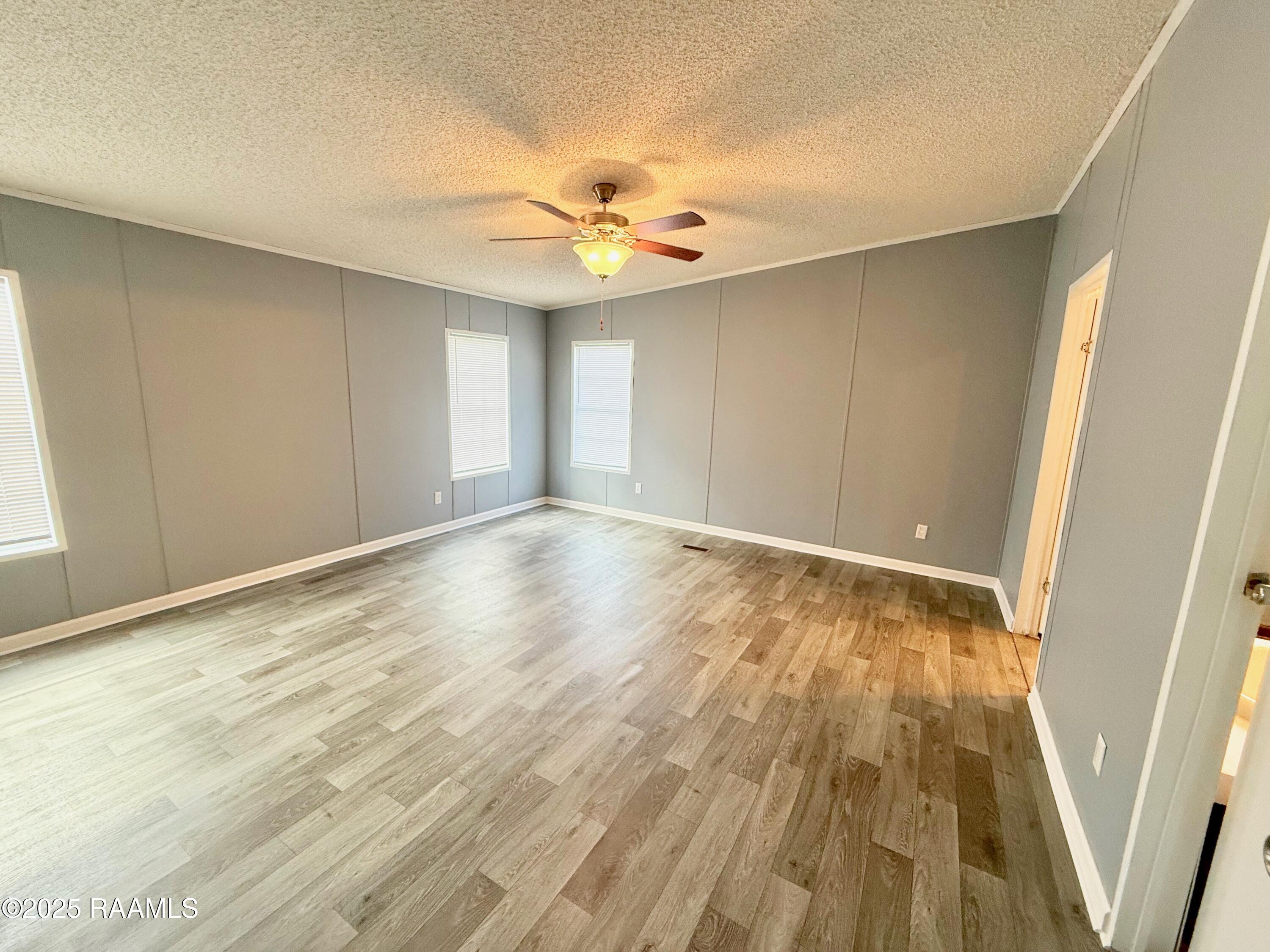 2900 Loreauville Road, Unit 1 New Iberia, LA 70563 - Photo 27 of 48 primary bedroom