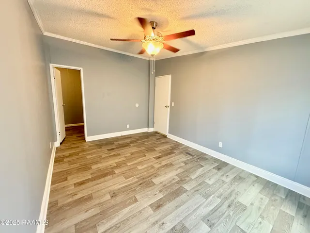 $149,900 | 2900 Loreauville Road, Unit 1, New Iberia, LA 70563