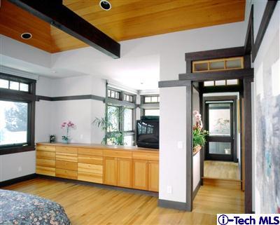 Undisclosed Address Pasadena, CA 91105 - Photo 7 of 8 Additional Photo