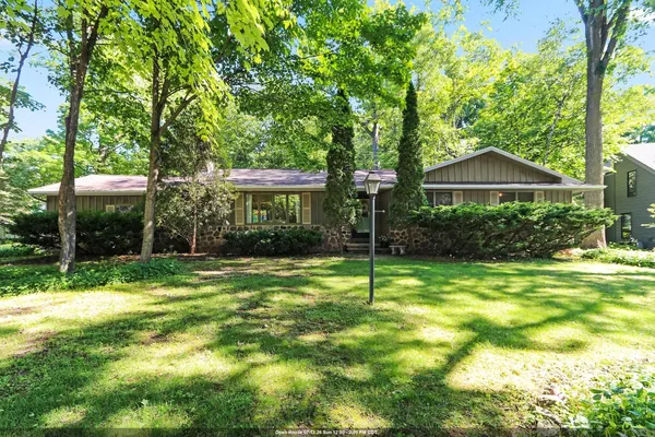 $359,900 | 1338 Ken Drive, Green Bay, WI 54313
