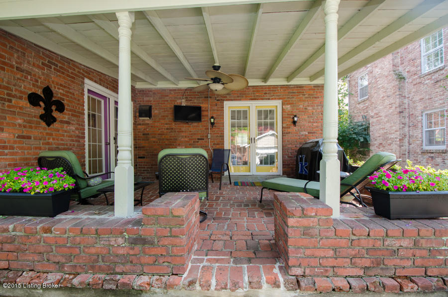120 Gibson Road Louisville, KY 40207 - Photo 34 of 36 Patio