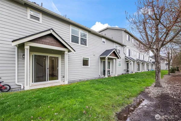 $350,000 | 17817 79th Ave Court East, Puyallup, WA 98375