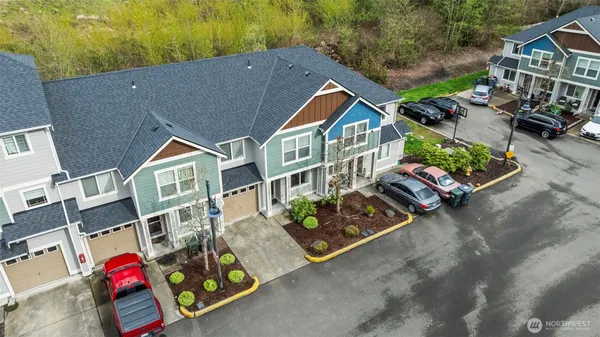 $350,000 | 17817 79th Ave Court East, Puyallup, WA 98375