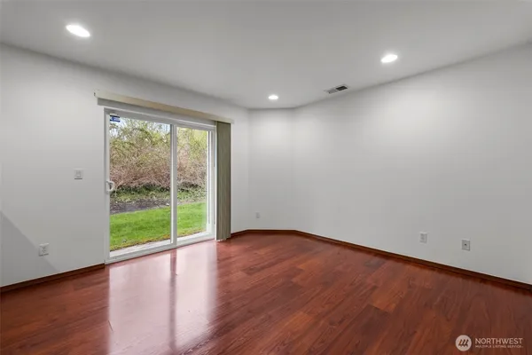 $350,000 | 17817 79th Ave Court East, Puyallup, WA 98375