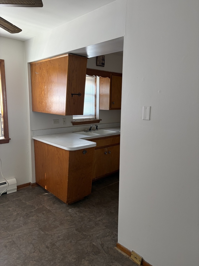 10520 South Austin Avenue, Unit 1W Chicago Ridge, IL 60415 - Photo 8 of 10 Gallery Image 8