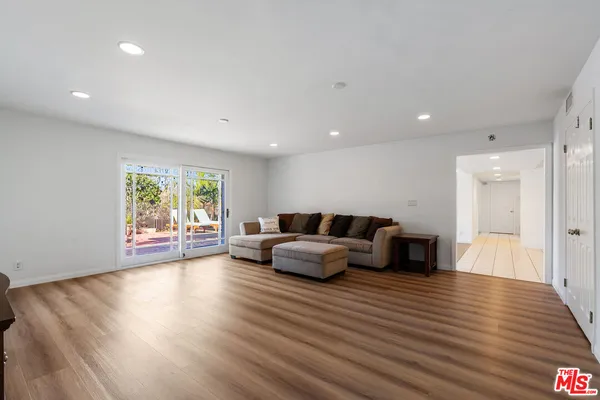 $1,299,000 | 19 La Paz Court, Simi Valley, CA 93065