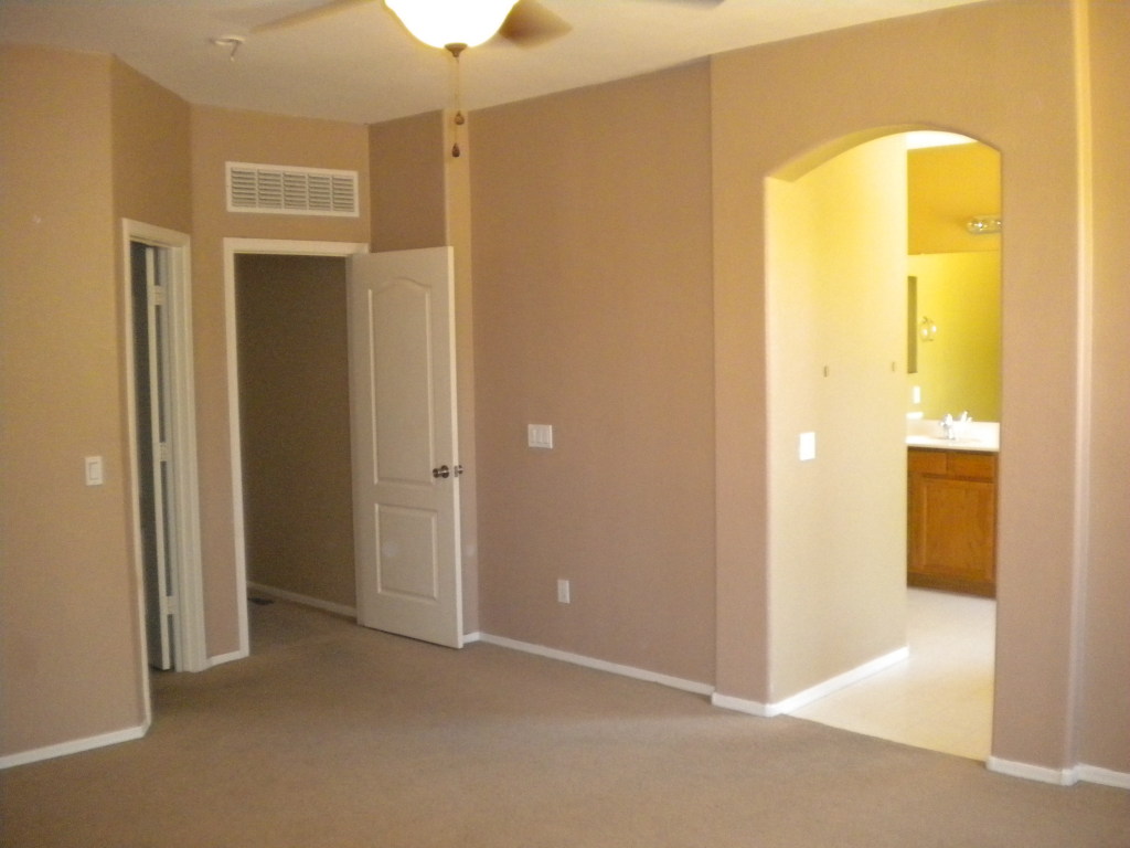 4351 South Splendor Place Gilbert, AZ 85297 - Photo 5 of 8 Master Bedroom