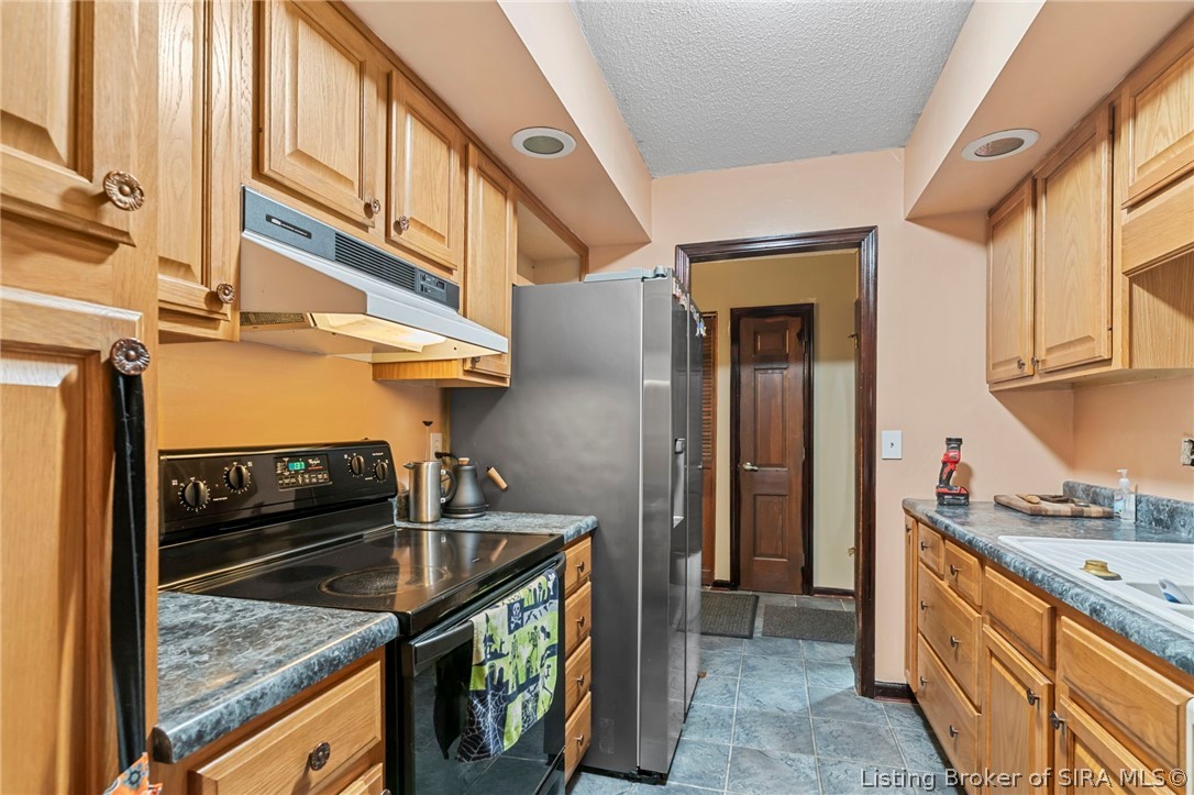 2131 Seneca Drive Madison, IN 47250 - Photo 11 of 18