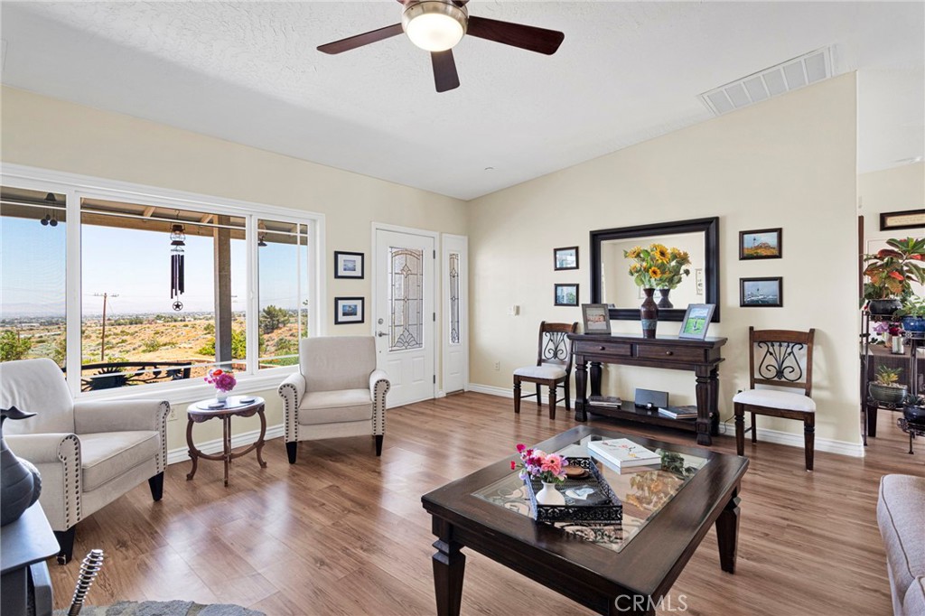 5137 Cygnet Road Phelan, CA 92371 - Photo 6 of 61