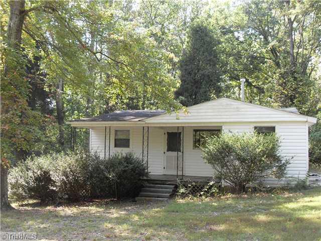 246 S Road Lexington, NC 27292 - Photo 15 of 16 Exterior Front. Bonus 2nd home