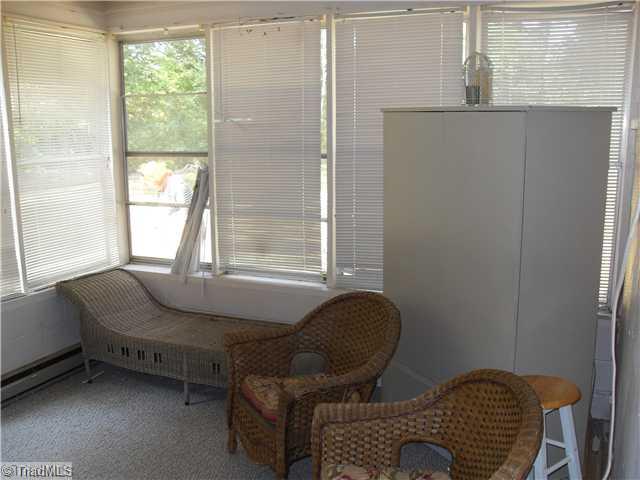 246 S Road Lexington, NC 27292 - Photo 10 of 16 Sunroom.