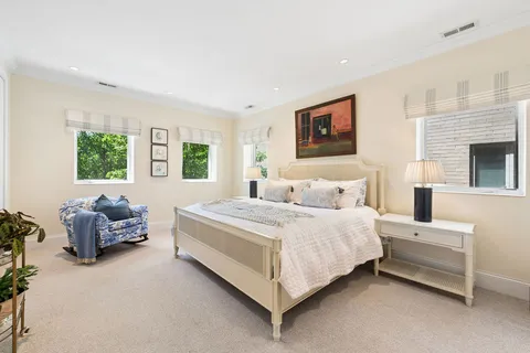 $1,290,000 | 1418 North La Salle Drive, Unit 3, Chicago, IL 60610