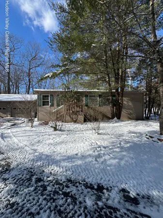 $196,100 | 12 Easy Street, Catskill, NY 12414