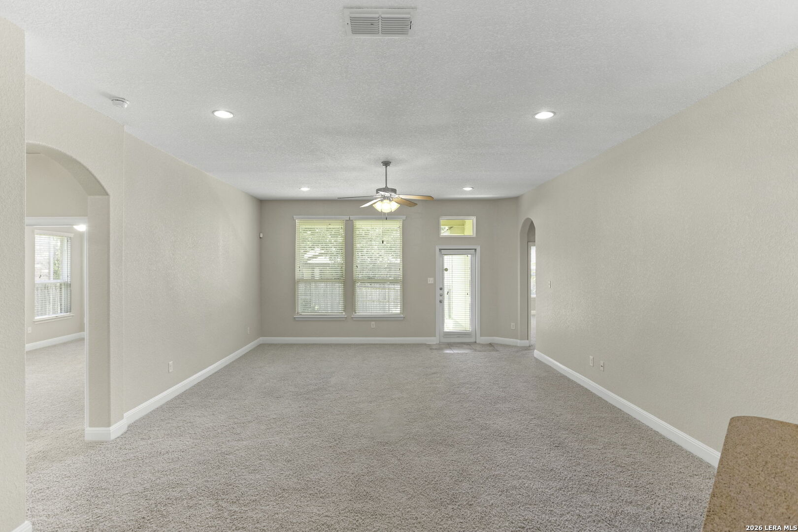 233 Flint Road Cibolo, TX 78108 - Photo 3 of 14