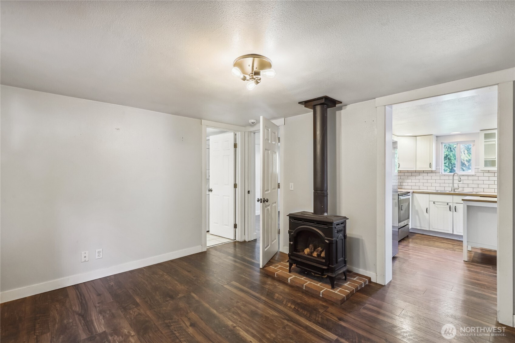 1349 Morgan Road Northwest Bremerton, WA 98312 - Photo 4 of 27 Gallery Image 4