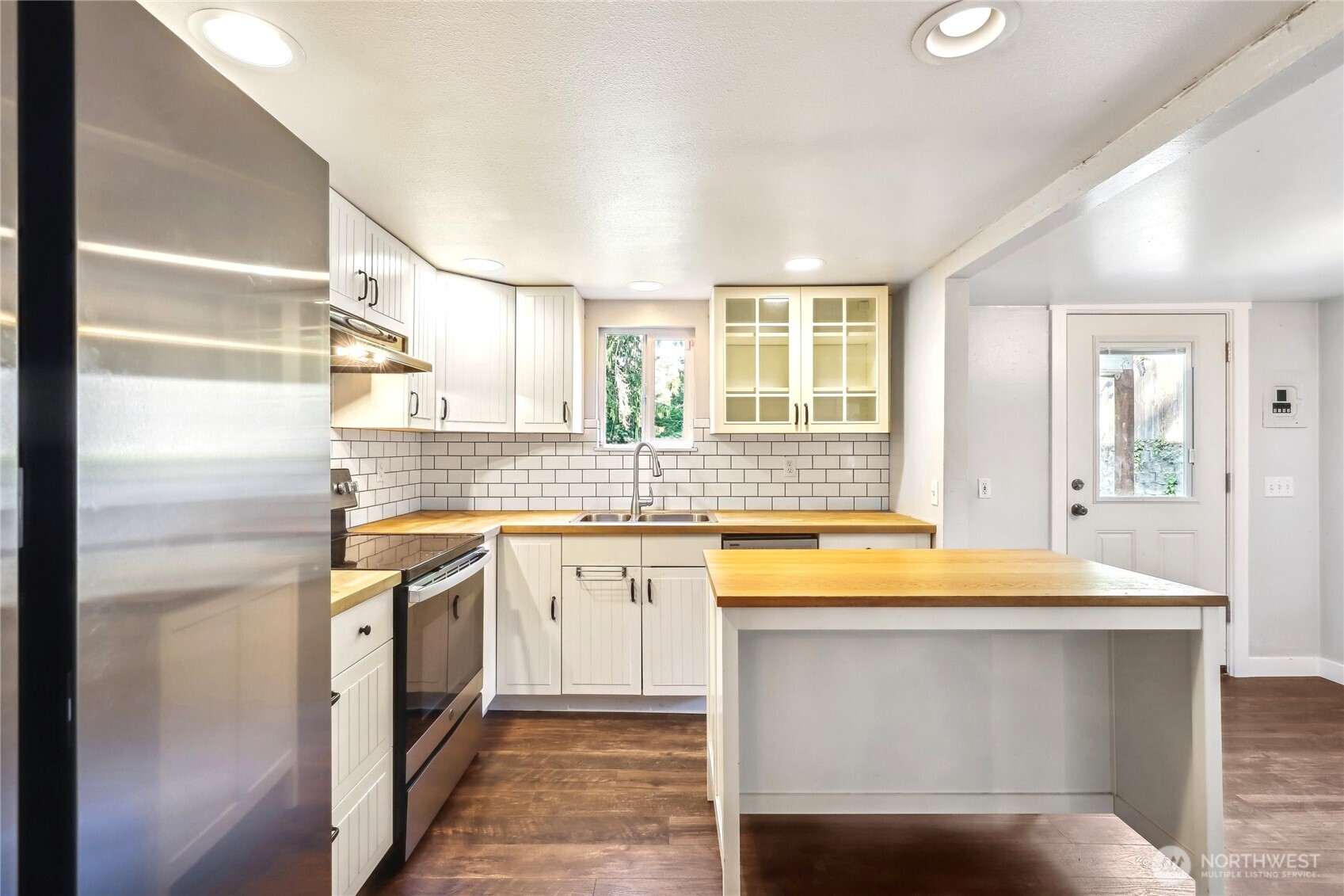 1349 Morgan Road Northwest Bremerton, WA 98312 - Photo 8 of 27 Gallery Image 8