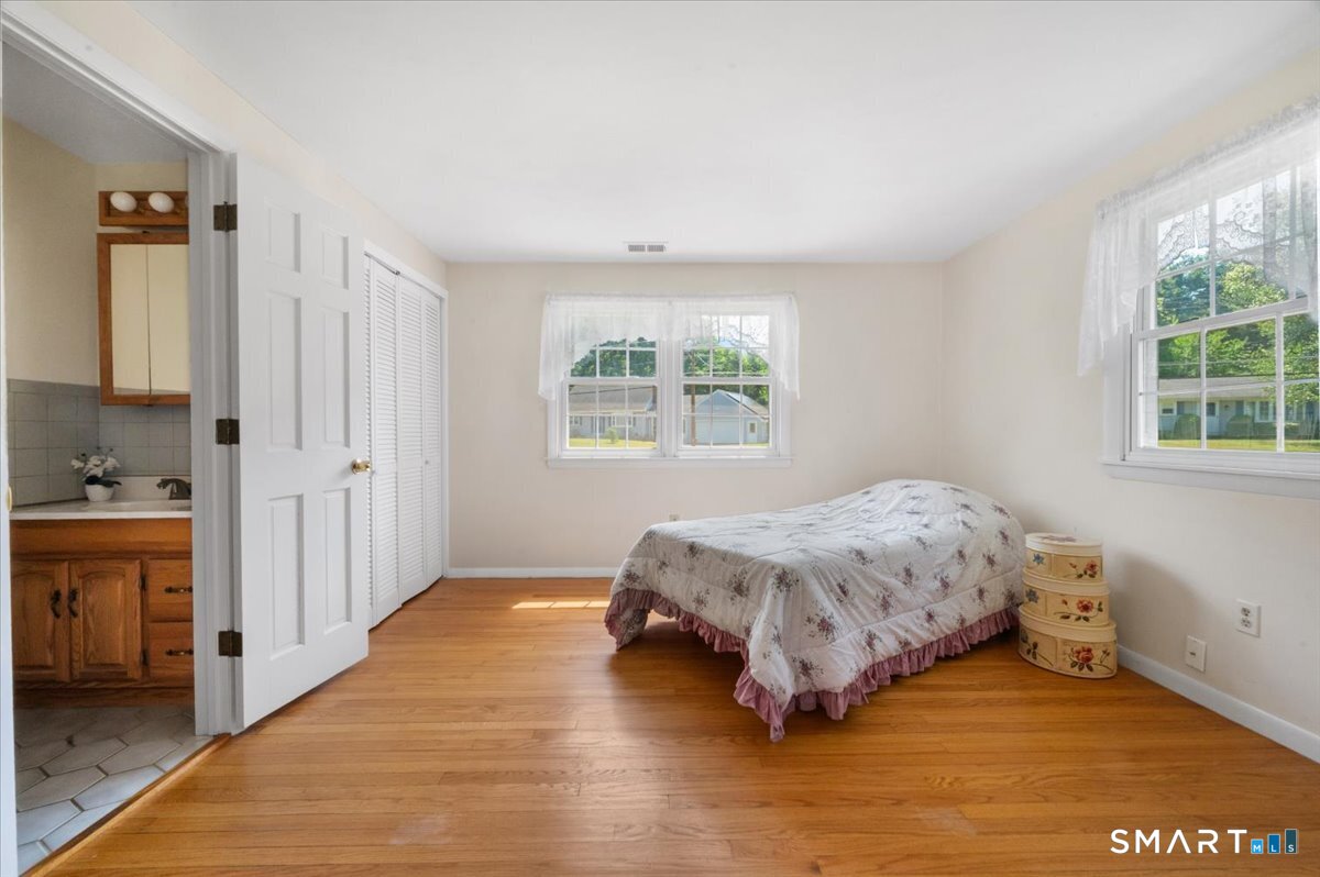 74 Rye Street East Windsor, CT 06016 - Photo 21 of 40