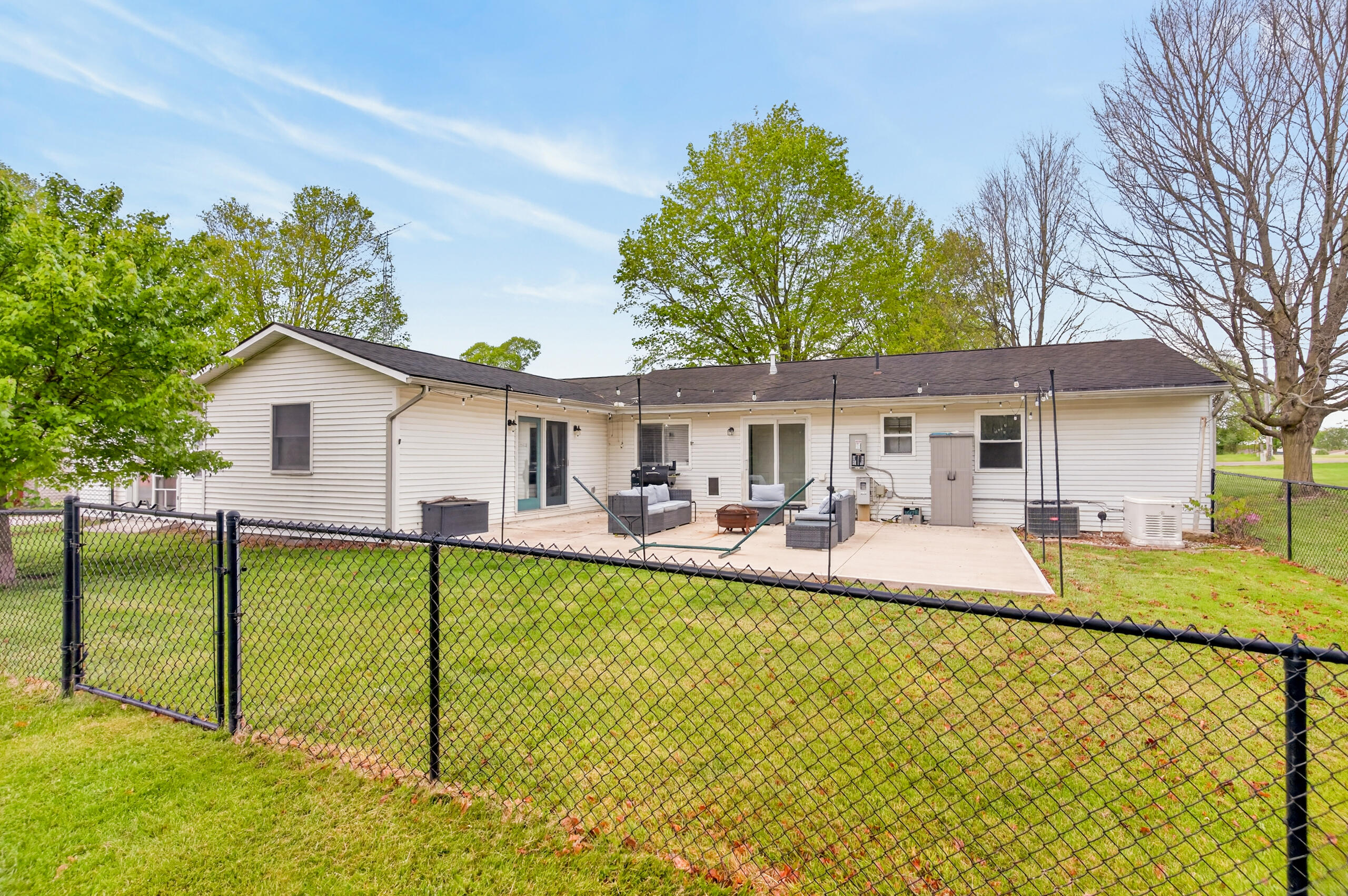 9200 Johnston Slagle Road Sidney, OH 45365 - Photo 32 of 38