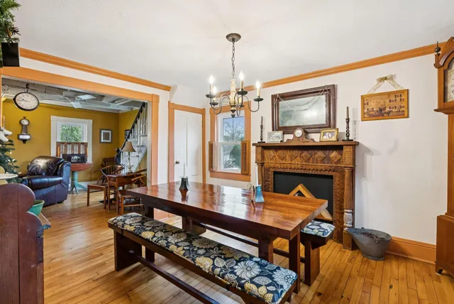 $570,000 | 12 Sea Street, Boothbay Harbor, ME 04538