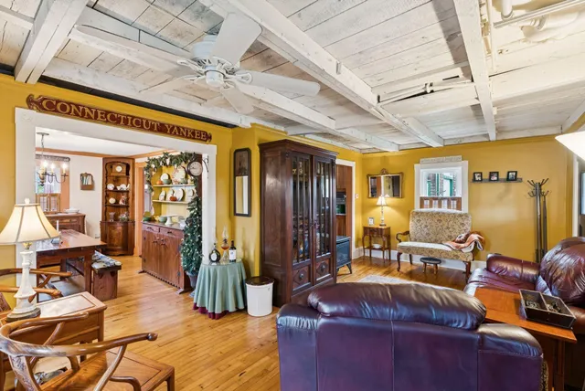 $570,000 | 12 Sea Street, Boothbay Harbor, ME 04538