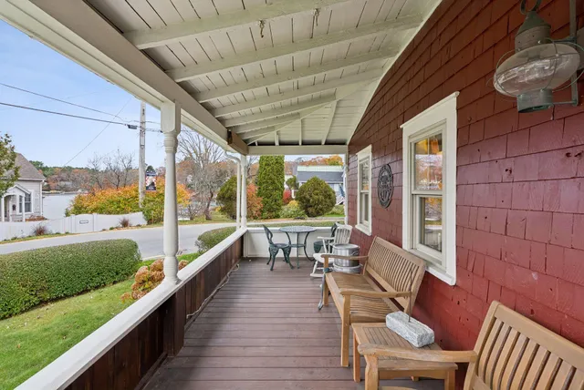 $570,000 | 12 Sea Street, Boothbay Harbor, ME 04538