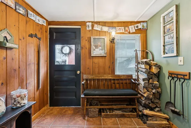 $570,000 | 12 Sea Street, Boothbay Harbor, ME 04538