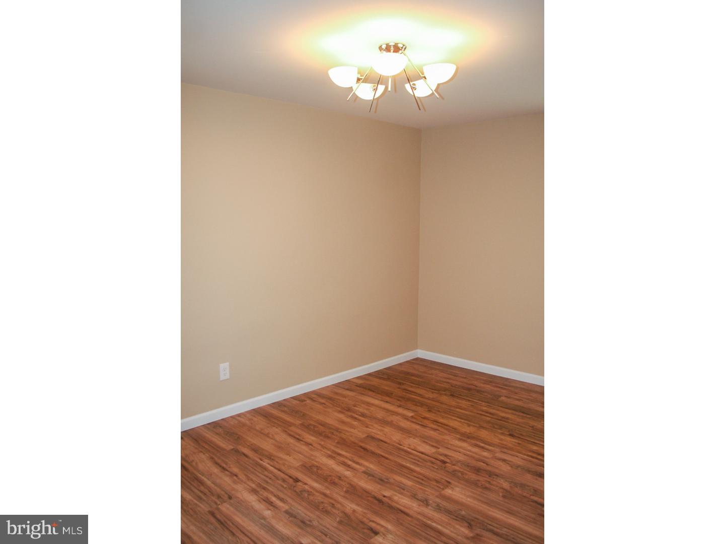8917 Blue Grass Road Philadelphia, PA 19152 - Photo 10 of 20 Gallery Image 10