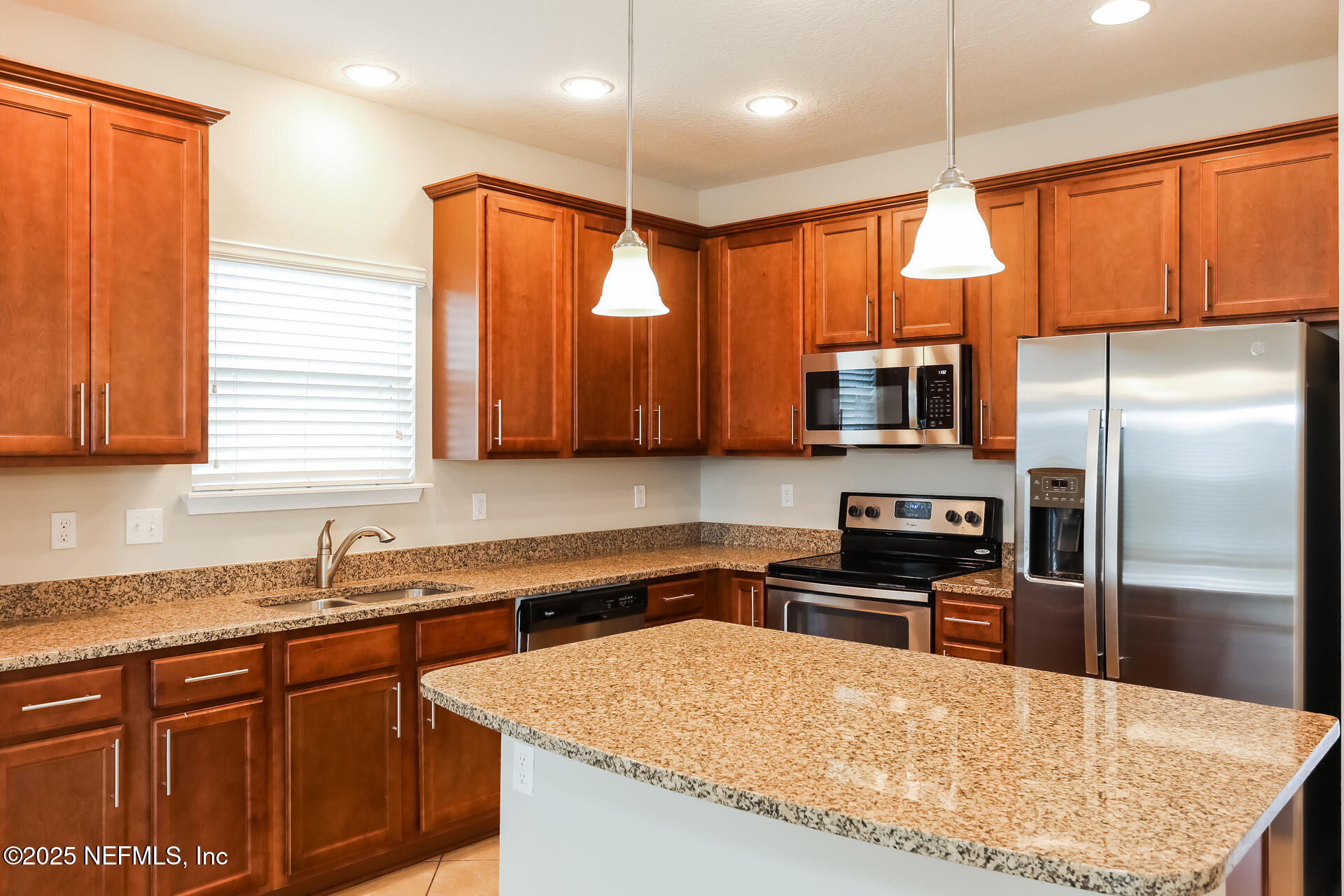 574 Glendale Lane Orange Park, FL 32065 - Photo 5 of 15 1000306.574 Glendale Lane 005-photo-kitc