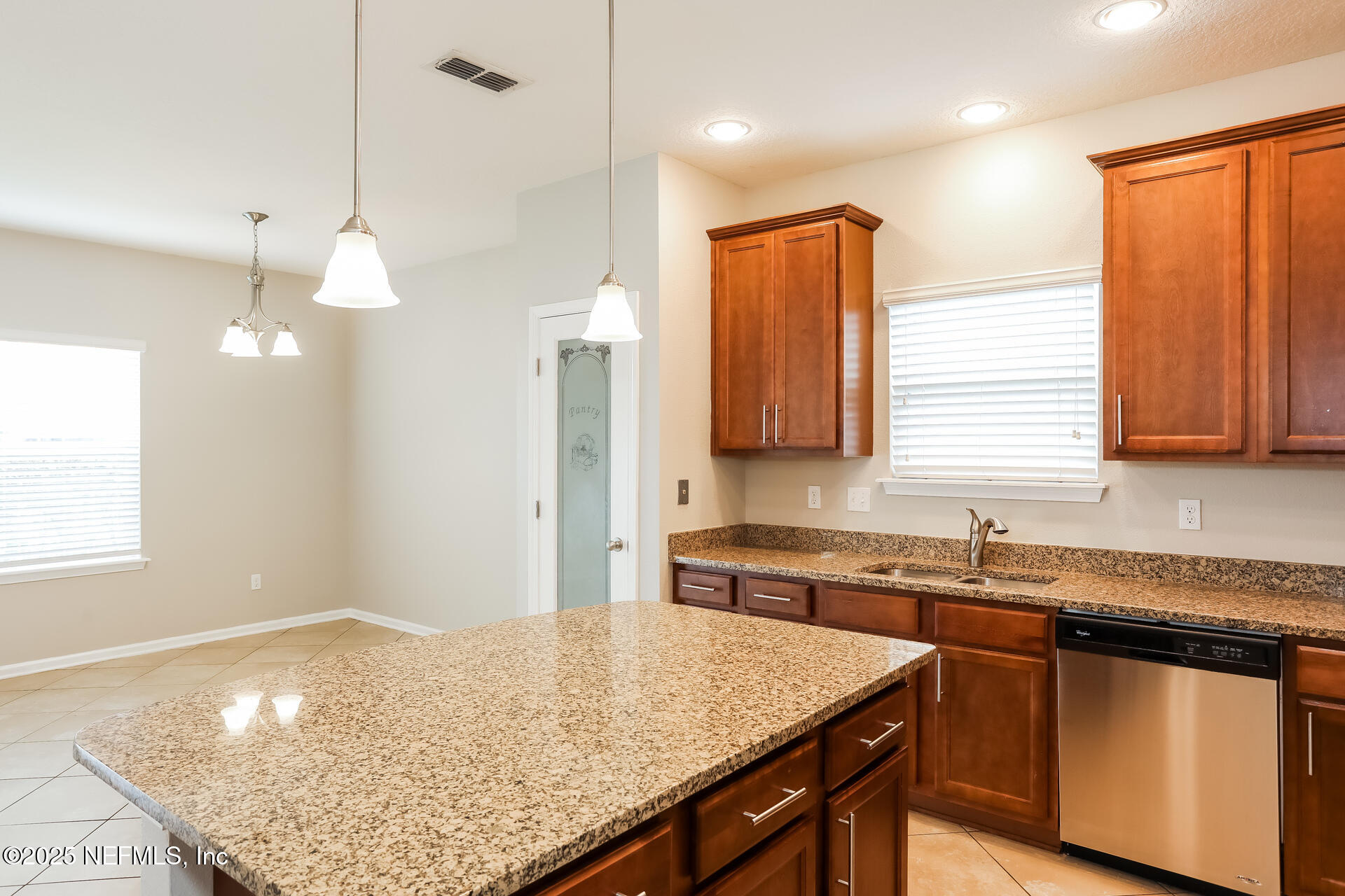 574 Glendale Lane Orange Park, FL 32065 - Photo 6 of 15 1000306.574 Glendale Lane 006-photo-kitc