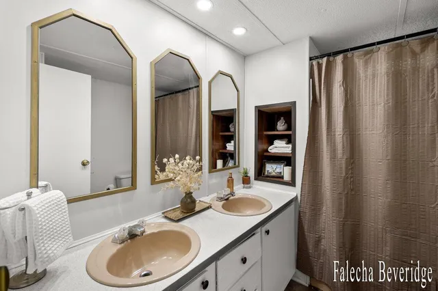 $129,900 | 1202 Lincoln Road, Allegan, MI 49010