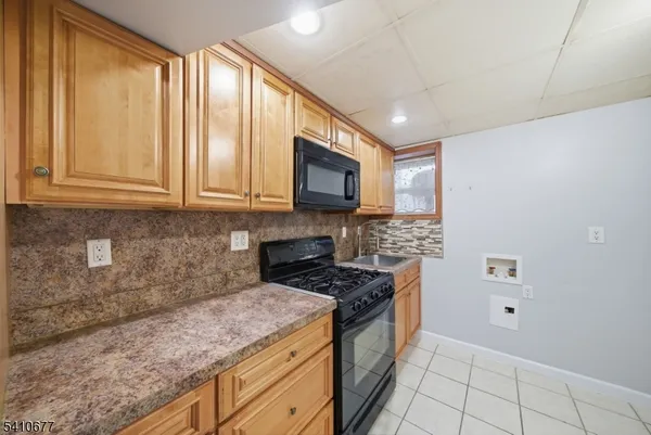 $2,200 | 245 Pierre Avenue, Unit 1, Garfield, NJ 07026