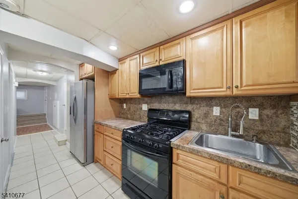 $2,200 | 245 Pierre Avenue, Unit 1, Garfield, NJ 07026