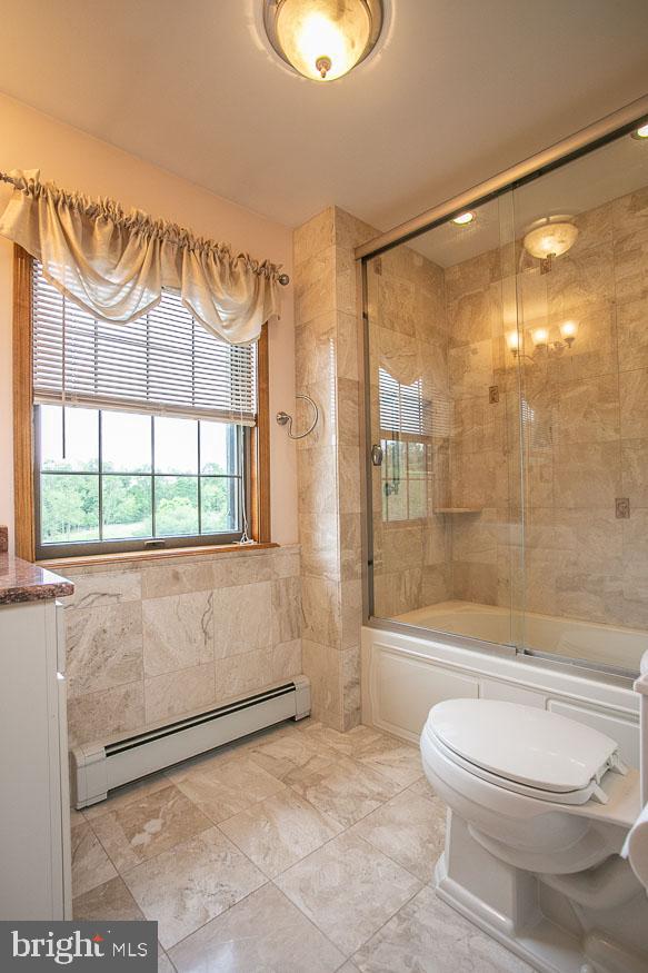 2525 Sumneytown Road Harleysville, PA 19438 - Photo 19 of 27 Primary Bathroom