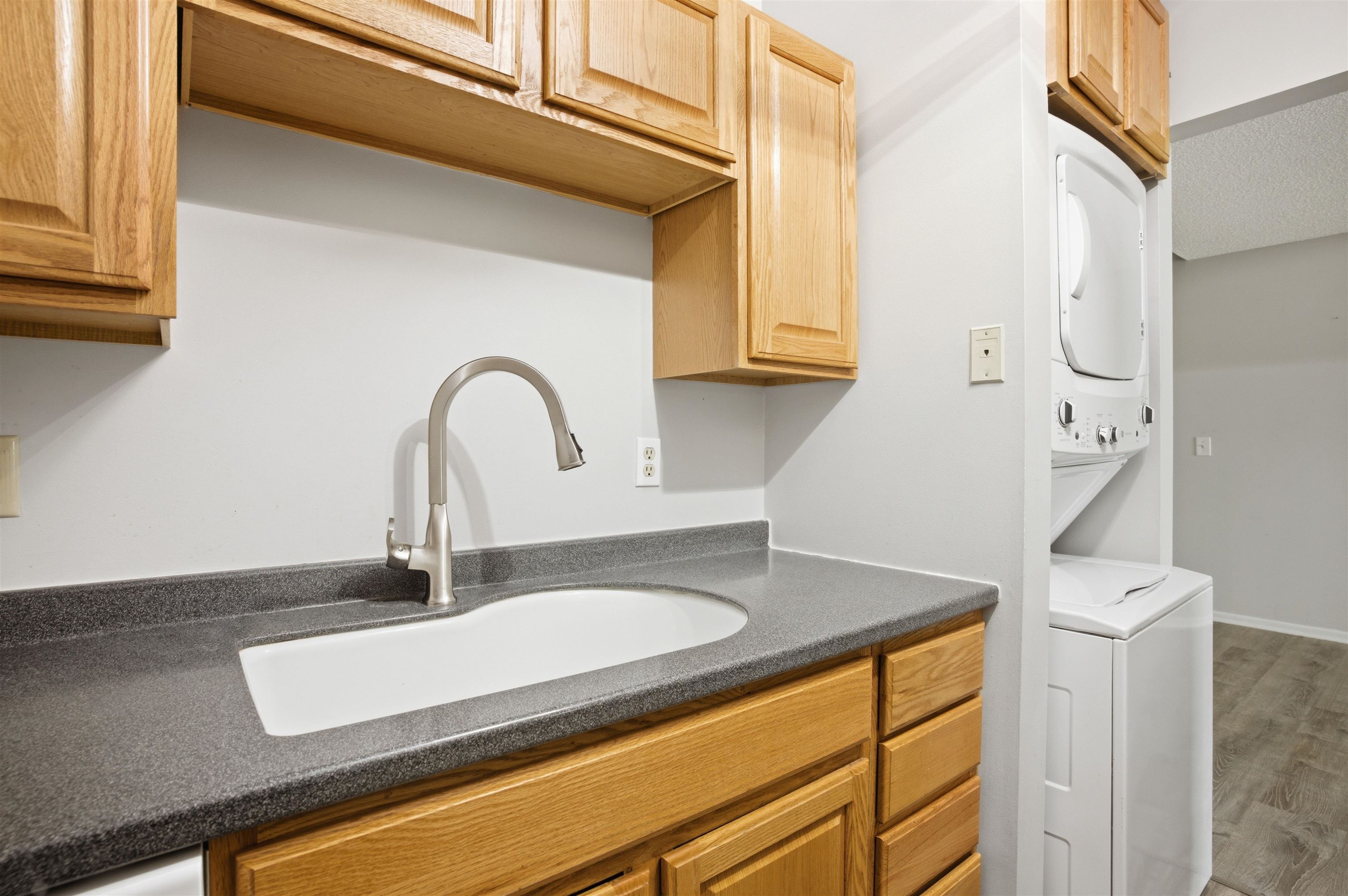 8 Aspen Trail, Unit 8 Wisconsin Dells, WI 53965 - Photo 14 of 41
