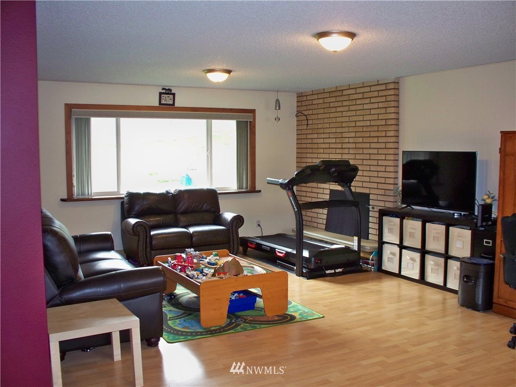 3101 McLeod Road Bellingham, WA 98225 - Photo 3 of 20 Gallery Image 3