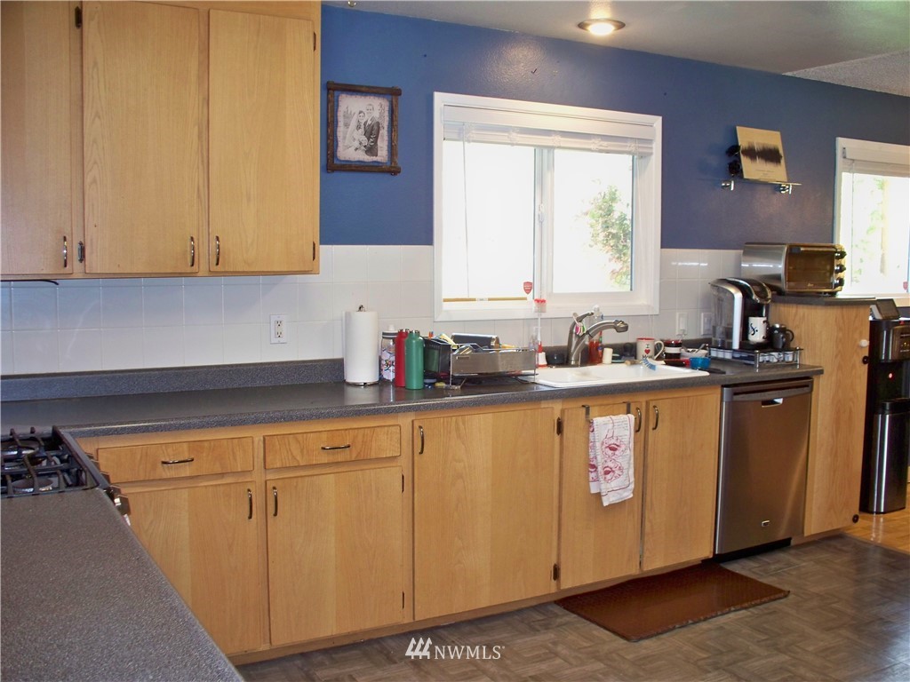 3101 McLeod Road Bellingham, WA 98225 - Photo 5 of 20 Gallery Image 5