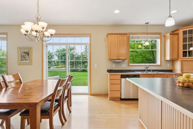 $558,800 | 11344 Eagle View Terrace, Woodbury, MN 55129