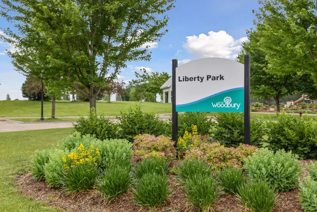 $558,800 | 11344 Eagle View Terrace, Woodbury, MN 55129