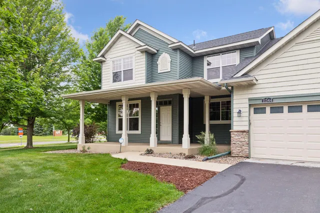 $558,800 | 11344 Eagle View Terrace, Woodbury, MN 55129