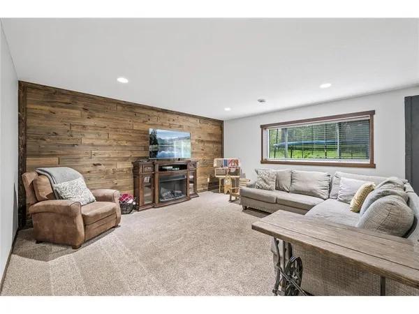 $679,000 | 1799 158th Lane Northwest, Andover, MN 55304