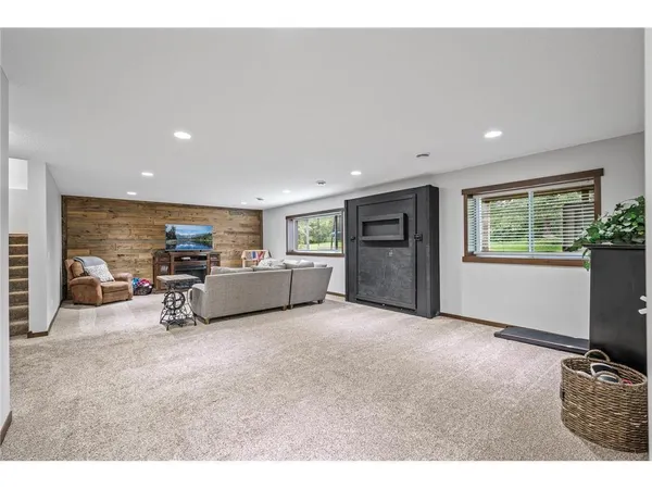 $679,000 | 1799 158th Lane Northwest, Andover, MN 55304