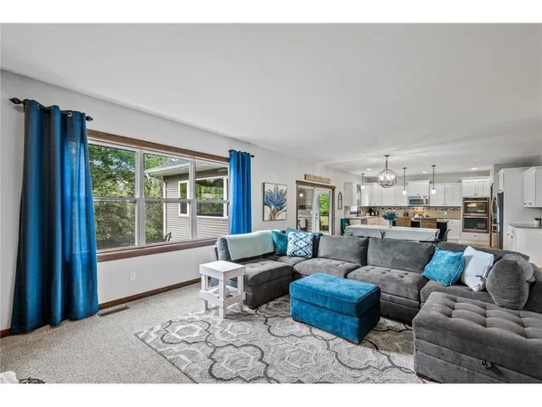 $679,000 | 1799 158th Lane Northwest, Andover, MN 55304