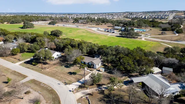 $425,000 | 500 Grand Prairie Circle, Dripping Springs, TX 78620