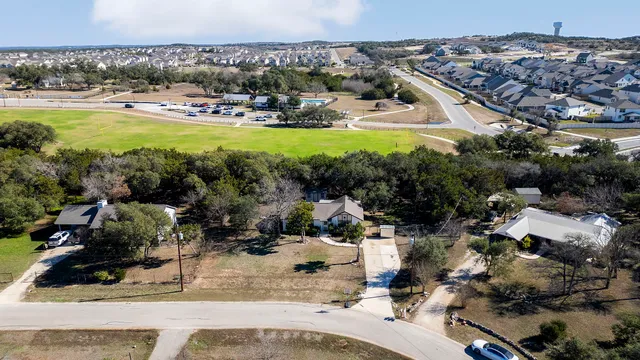 $425,000 | 500 Grand Prairie Circle, Dripping Springs, TX 78620