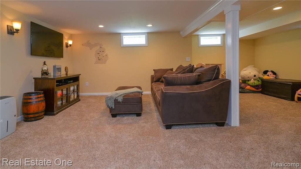 141 Riddle Street Howell, MI 48843 - Photo 28 of 46