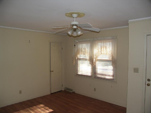 321 Bentwood Road Piedmont, SC 29673 - Photo 5 of 7 Gallery Image 5