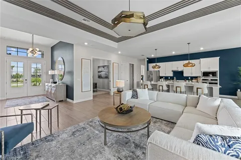 $879,950 | 11551 Timber Creek Drive, Fort Myers, FL 33913