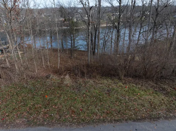$283,500 | 1889 Aqua Vista Drive, Lawrenceburg, IN 47025