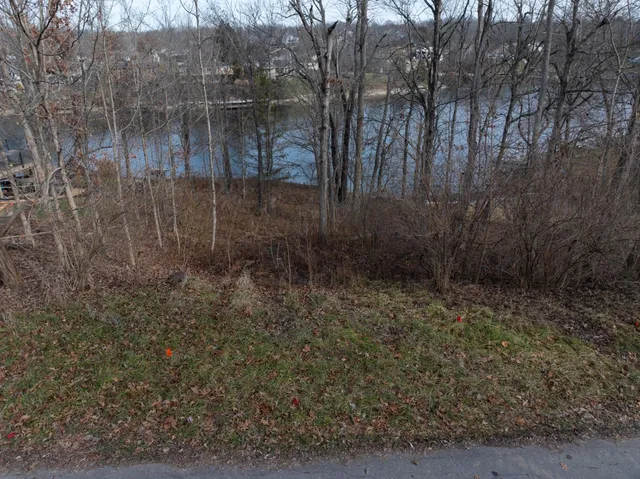 $329,900 | 1889 Aqua Vista Drive, Lawrenceburg, IN 47025