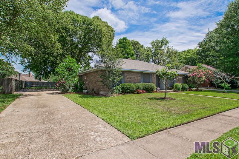 13635 Cedar Ridge Avenue Baton Rouge, LA 70817 - Photo 2 of 25 Gallery Image 2